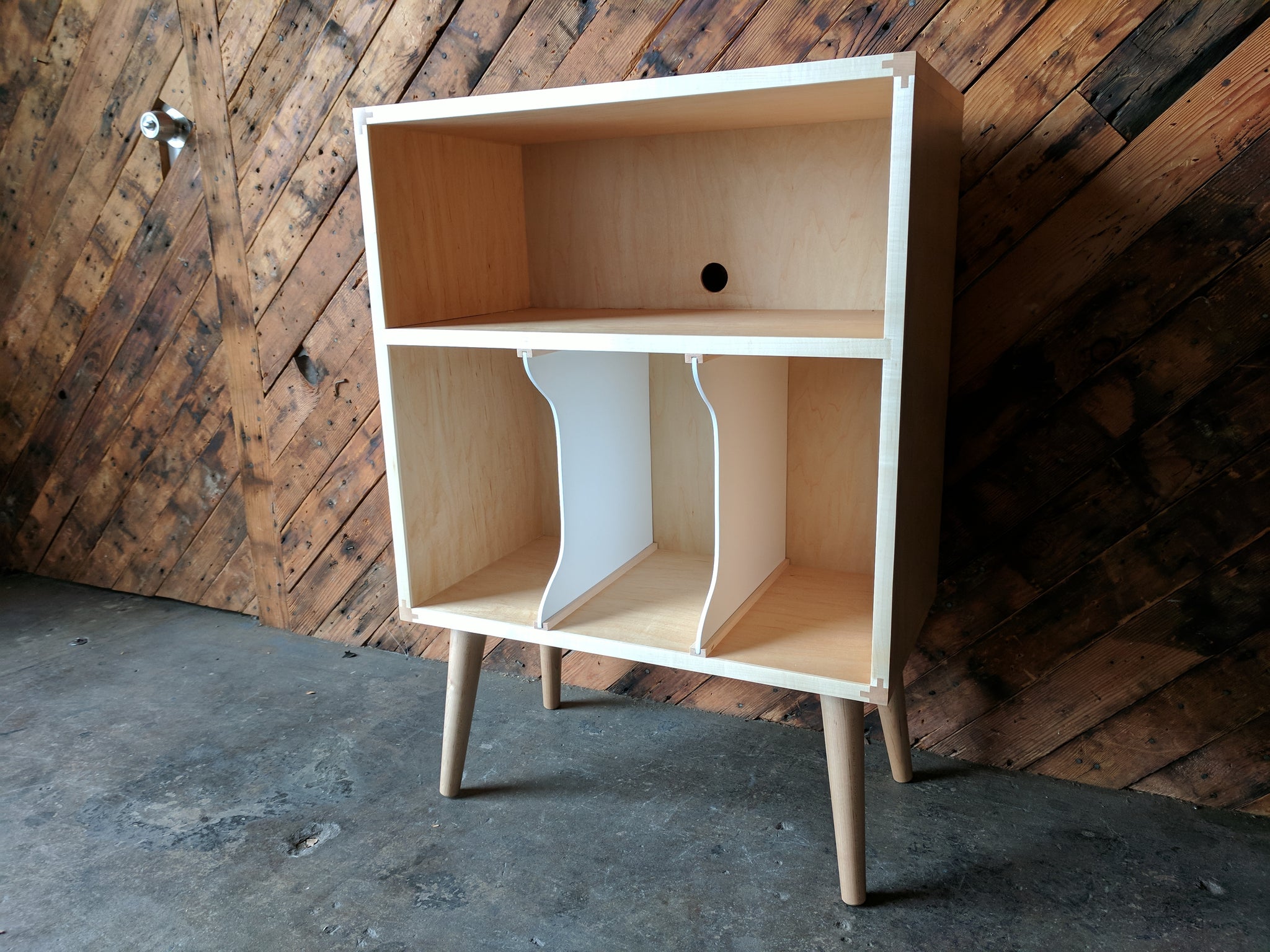 MID CENTURY STYLE MINI CREDENZA RECORD STAND IN MAPLE with media bay