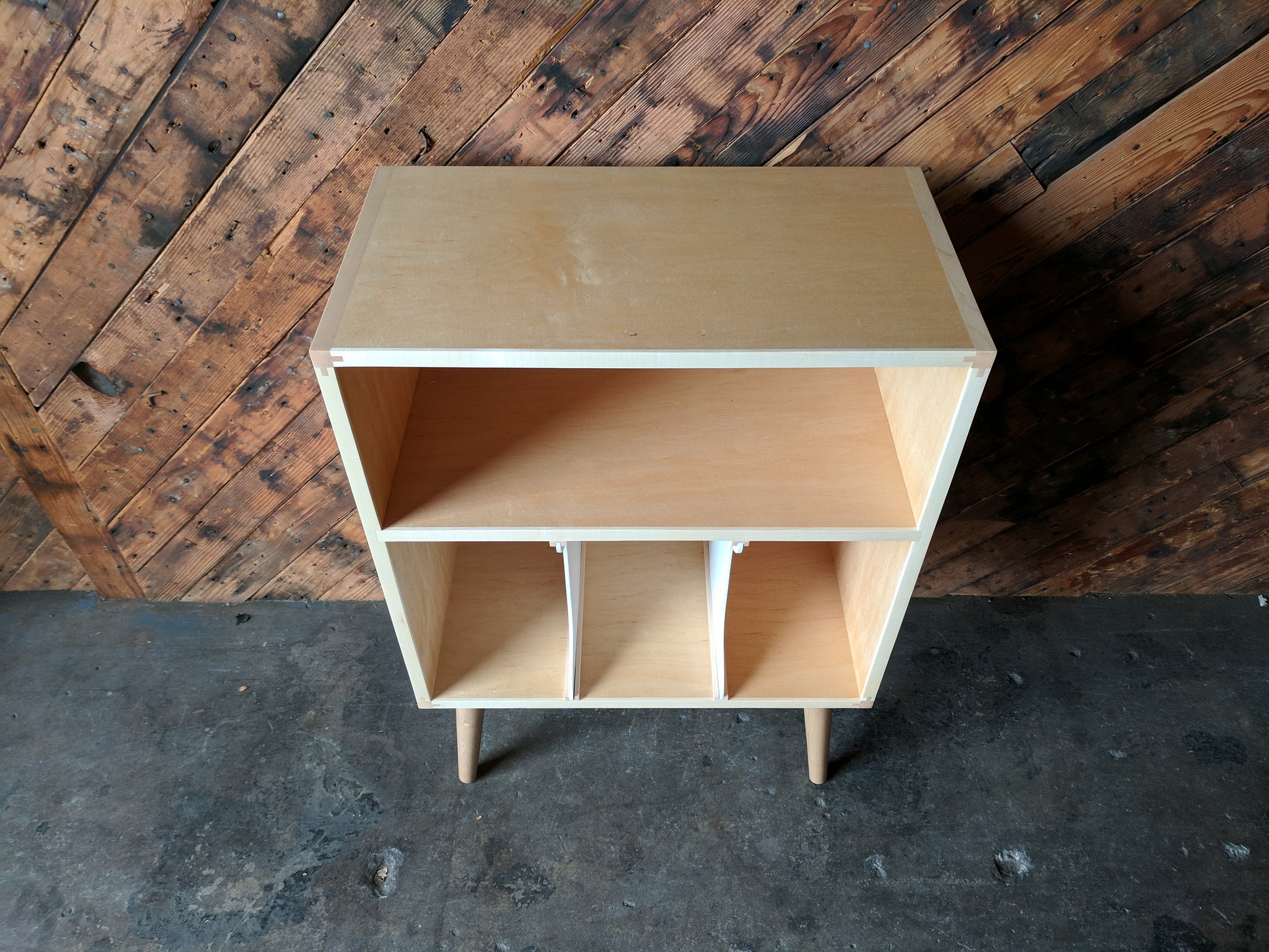 MID CENTURY STYLE MINI CREDENZA RECORD STAND IN MAPLE with media bay