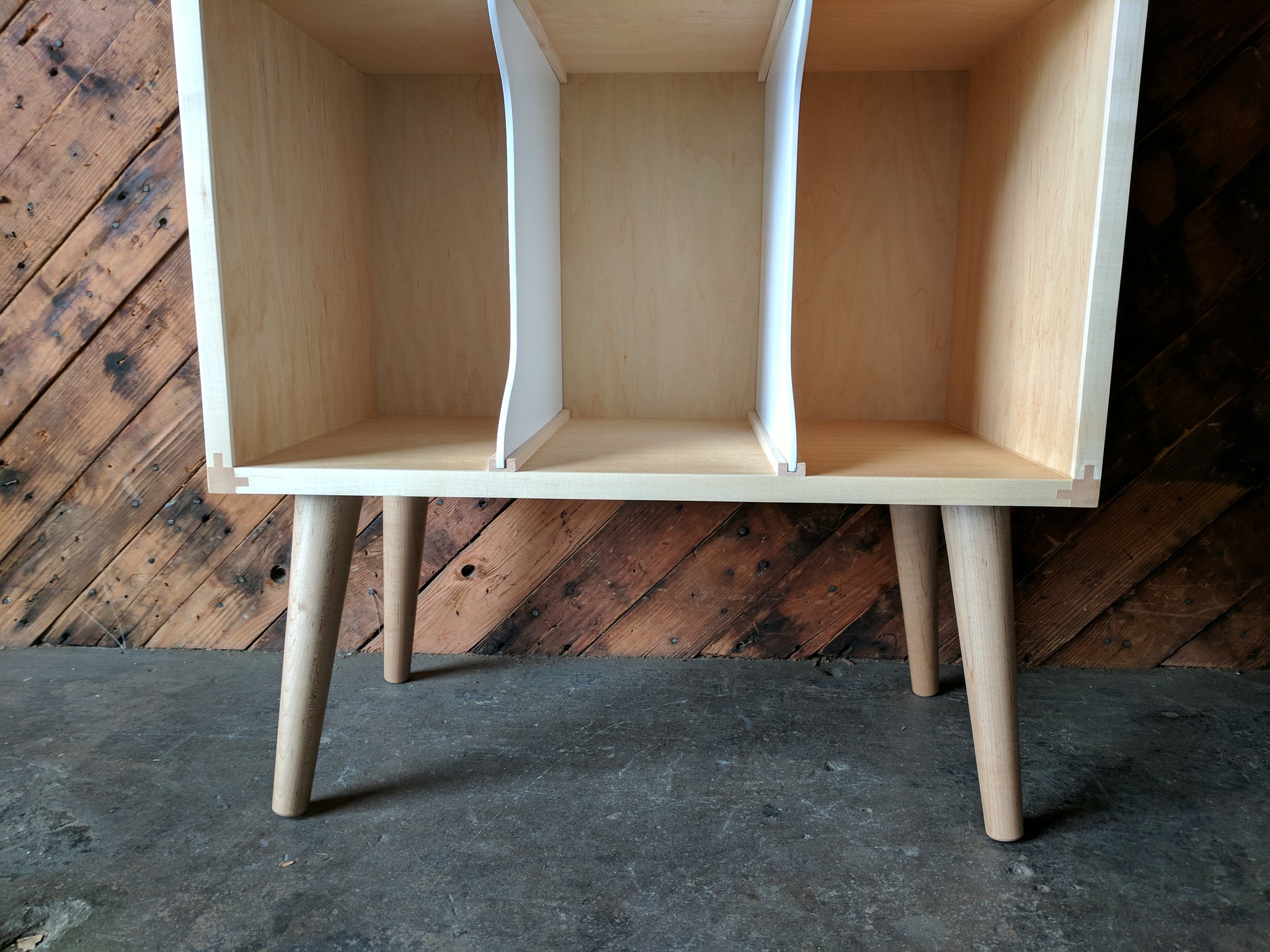 MID CENTURY STYLE MINI CREDENZA RECORD STAND IN MAPLE with media bay